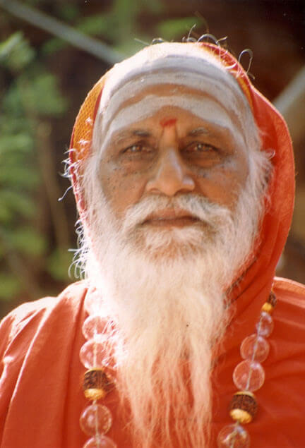 Param Poojya Shri Swami Iswarananda Giriji Maharaj